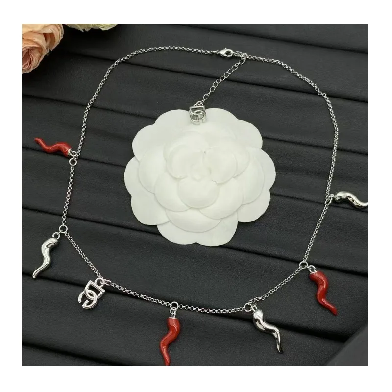 New High Version Du Family Simple Pepper Necklace Letter Retro Court Style Necklace Female