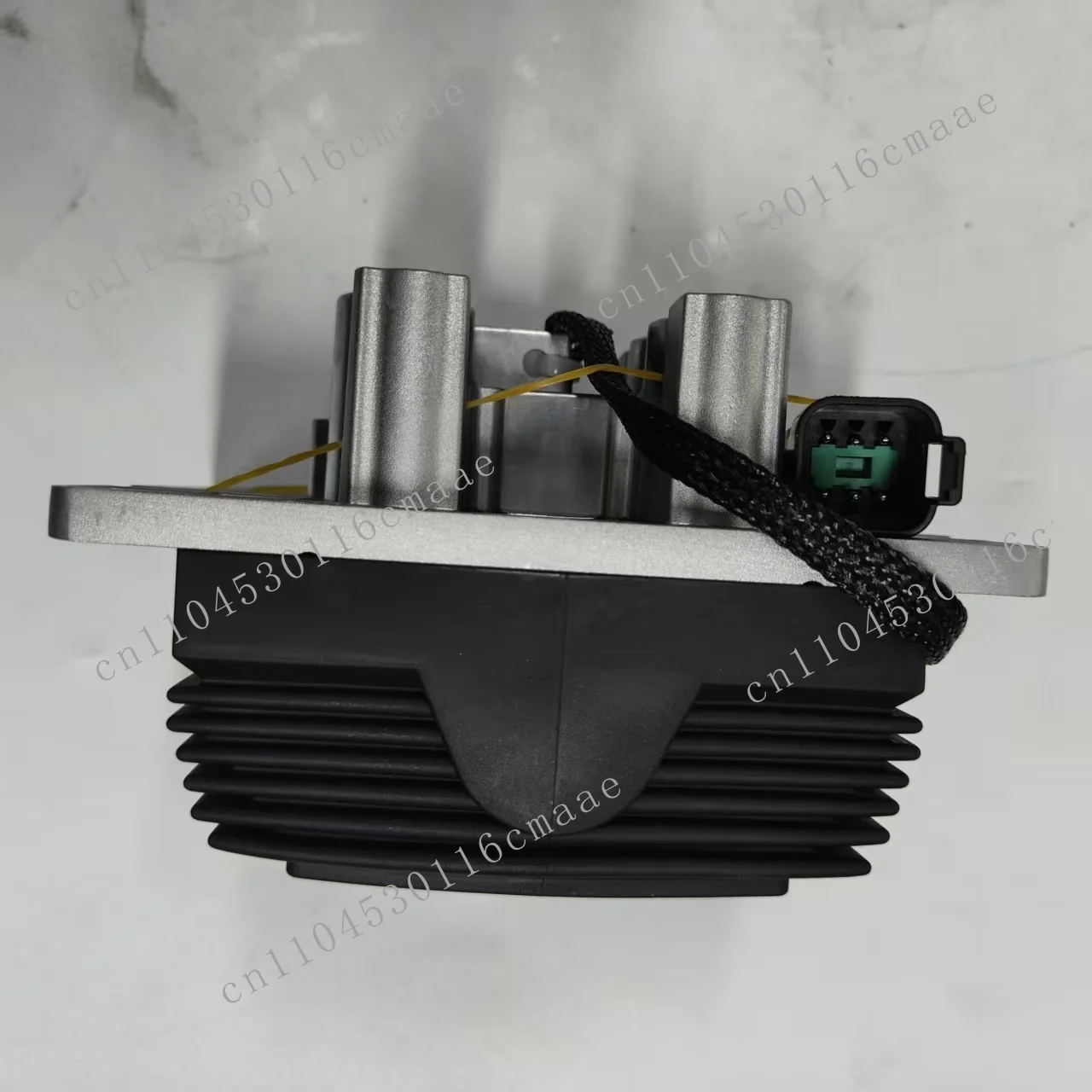 561-7001 Foot control valve Solenoid valve for 330 340 323 326 GC 345 GC 349 395 excavator