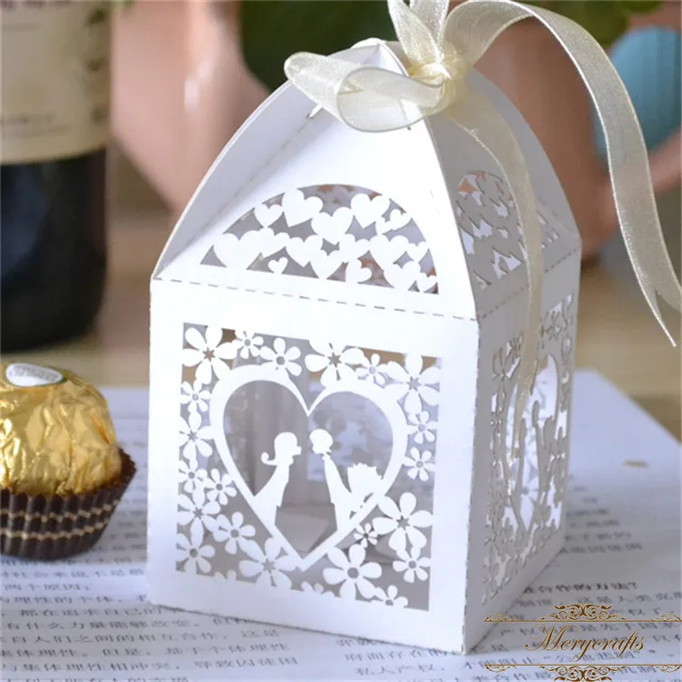 

White Shimmer Engagement Kiss Heart Laser Cut Customized Wedding Favor Chocolate Box