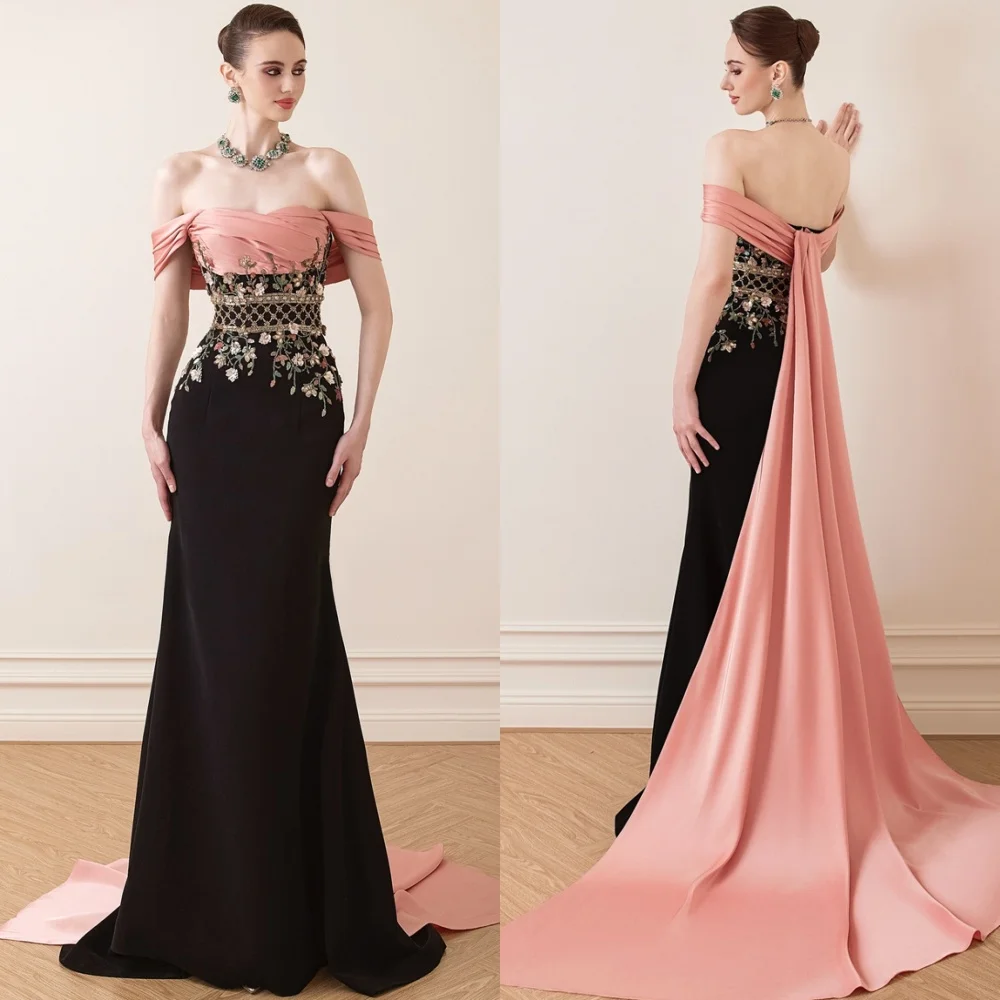 

Customized Classic Black Jersey Homecoming Dress Elegant Strapless Off the Shoulder Crystal Appliques Zipper Back Robe de soirée