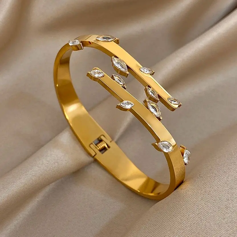 

Exquisite Shiny Zircon Stainless Steel Bangle Bracelet Women Creative Irregular Leaves Spring Buckle Open Bangle Jewelry Gifts
