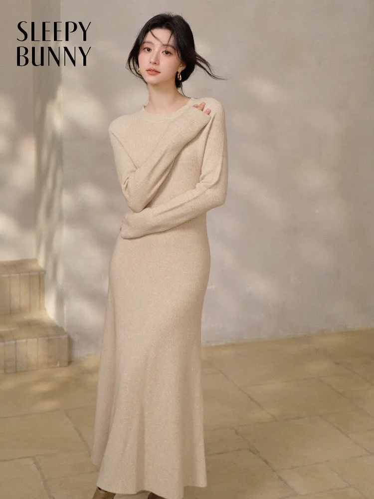 

Knit Dress for Women Elegant Slim-Fit Long Dress Lady Soft Stretchy Round-Neck Bodycon Maxi Dress Outfit for Daily Chic Style