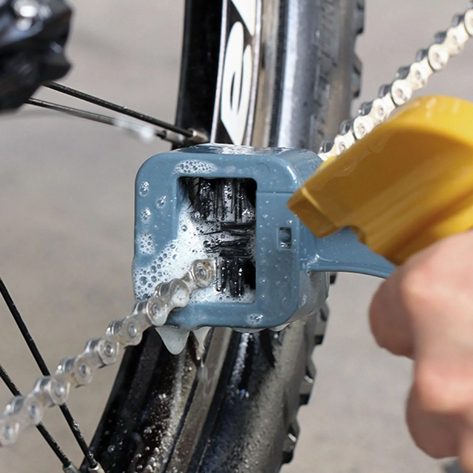 1pcs ABS Cycling Motorcycle Bicycle Chain Clean Brush Gear Grunge Brush Cleaner Outdoor Cleaner Scrubber Tools 24*5*3cm