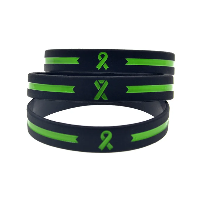 50 Stück dünne grüne Armbänder mit Krebsmotiv, aus Silikon, zur Sensibilisierung für Krebs, motivierendes Armband, 3 verschiedene Designs, mit Logo. – Detail 2
