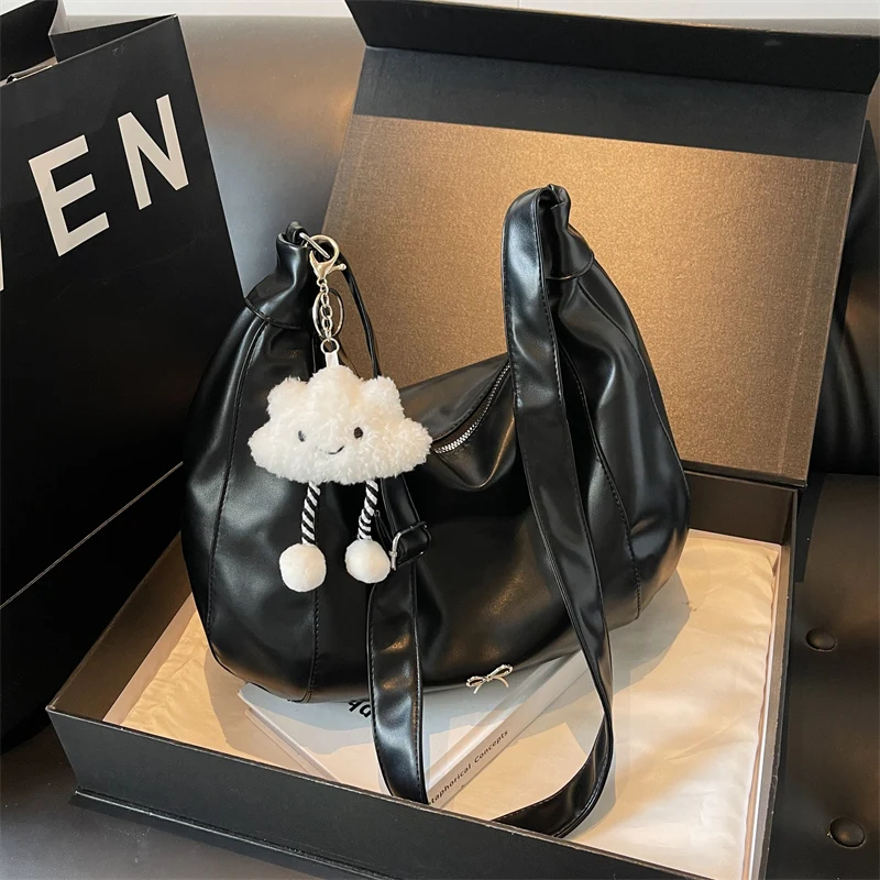 2024 Summer New Large Capacity Underarm Shoulder Bag Crossbody Bag Women's Fashion Backpack Comes with a Small Doll as a Gift