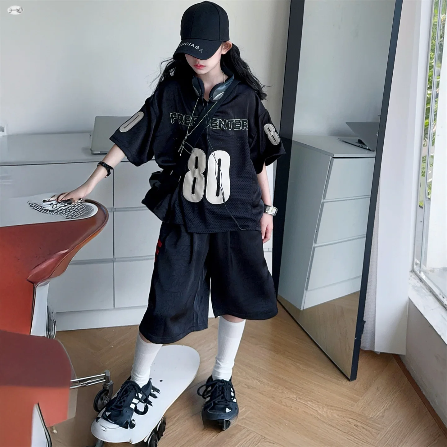 

Girls Summer Set 2025 New Children Stylish Casual Sport Short Sleeve T-shirts Shorts Casual Two Piece Set Childrne Clothing