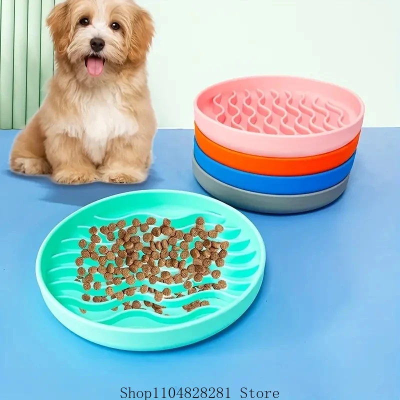 تغذية بطيئة الكلب تغذية حصيرة سيليكون مكافحة الاختناق جولة الحيوانات الأليفة لعق حصيرة مع شفط كوب قابل للغسل القط تحديد الموقع القلق الإغاثة