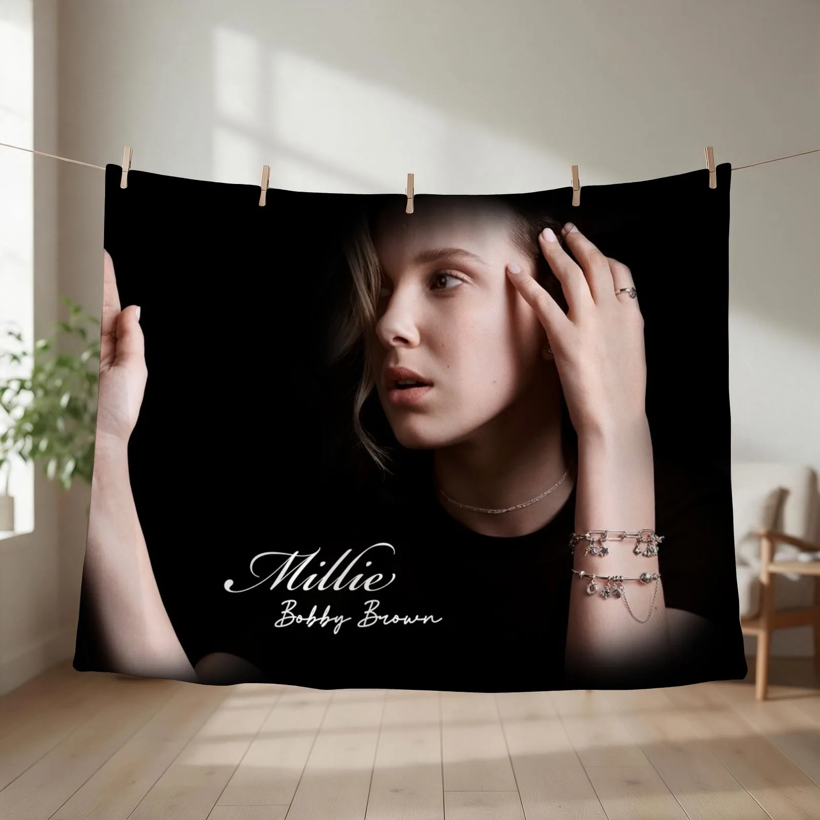Millie Bobby Brown Throw Blanket couch cozy soft plush fuzzy picnic outdoor blanket