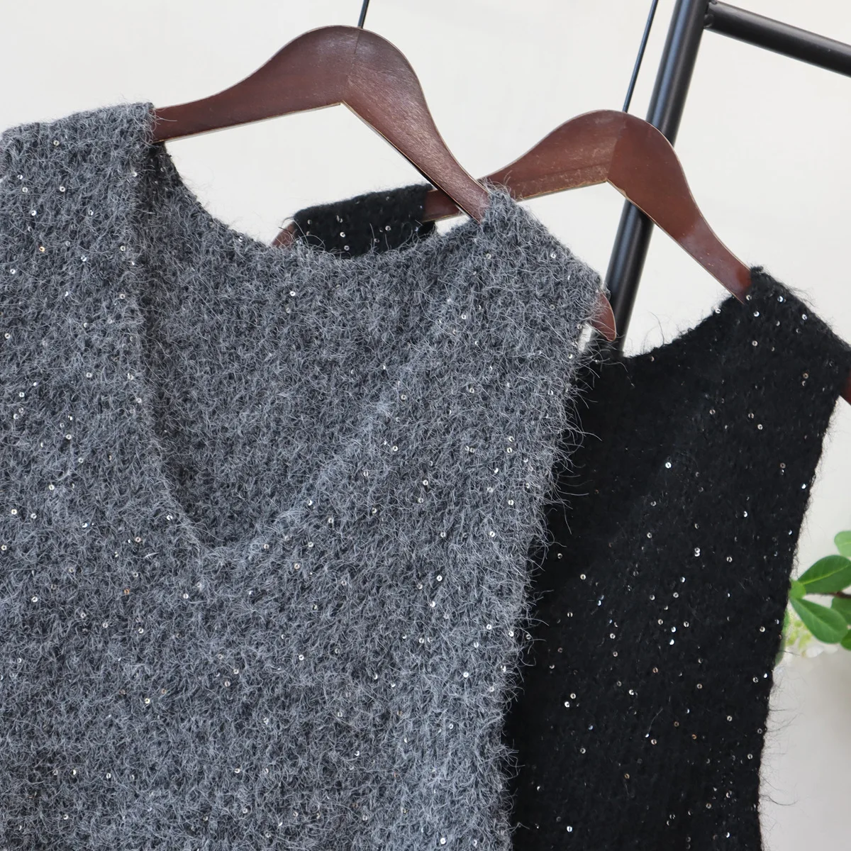 Solide femmes pull gilet manteaux paillettes pardessus sans manches col en V pull épais coupe ample bureau dame décontracté 2025 automne hiver