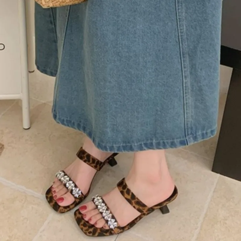 

Fashion Flash Diamond Sense Women's High Heels 2026 Summer Stiletto Slippers