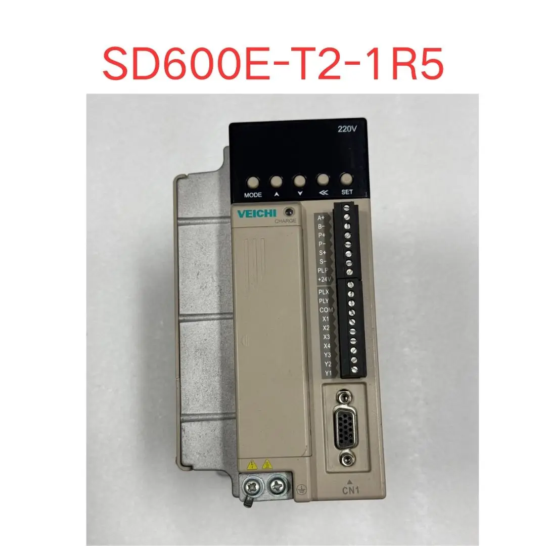 

б/у сервопривод SD600E-T2-1R5 тест ОК Быстрая доставка