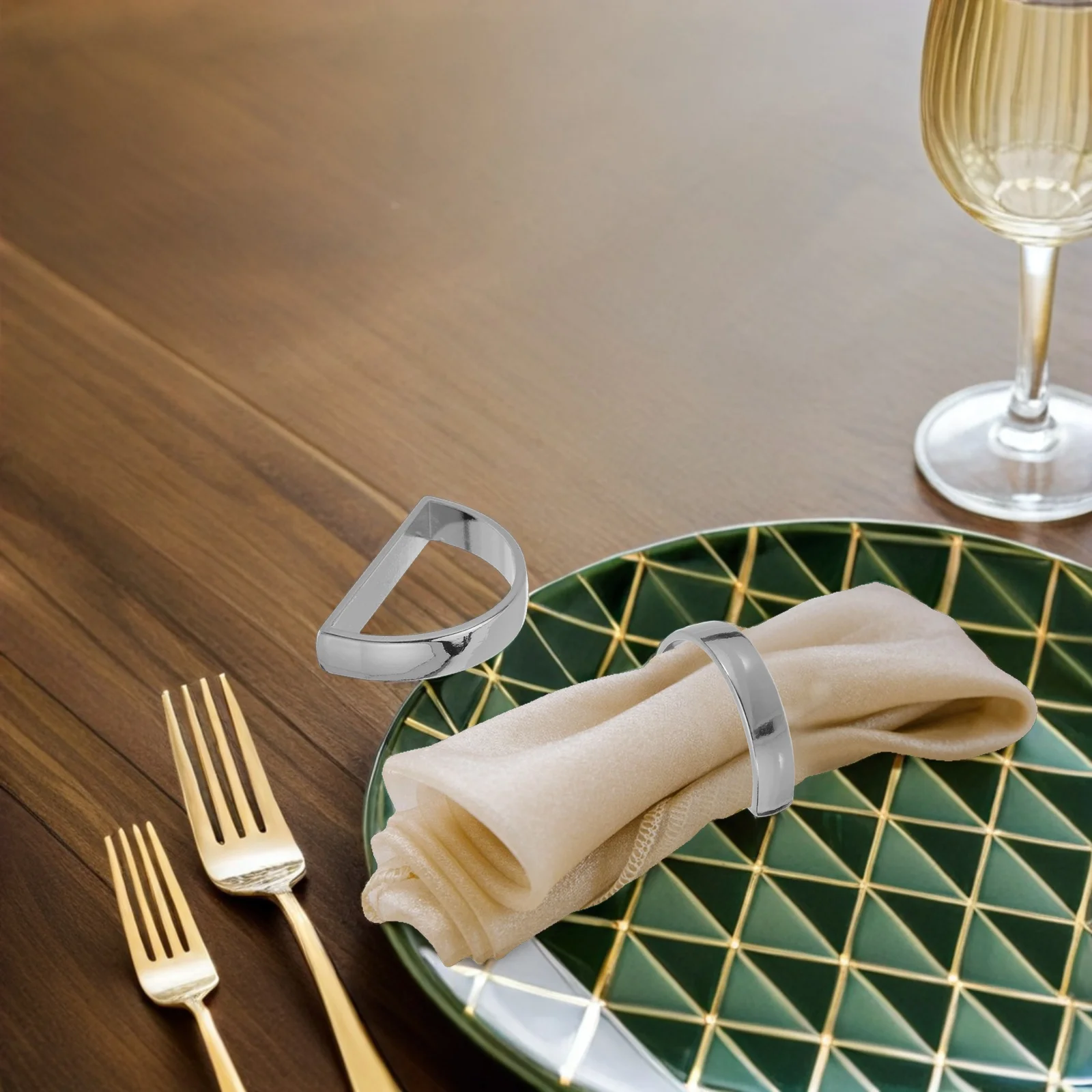 

10Pcs Napkin Rings Semicircle Metal Design Elegant Dinner Table Napkin Holder for Banquet Wedding Party Home Decor Dining