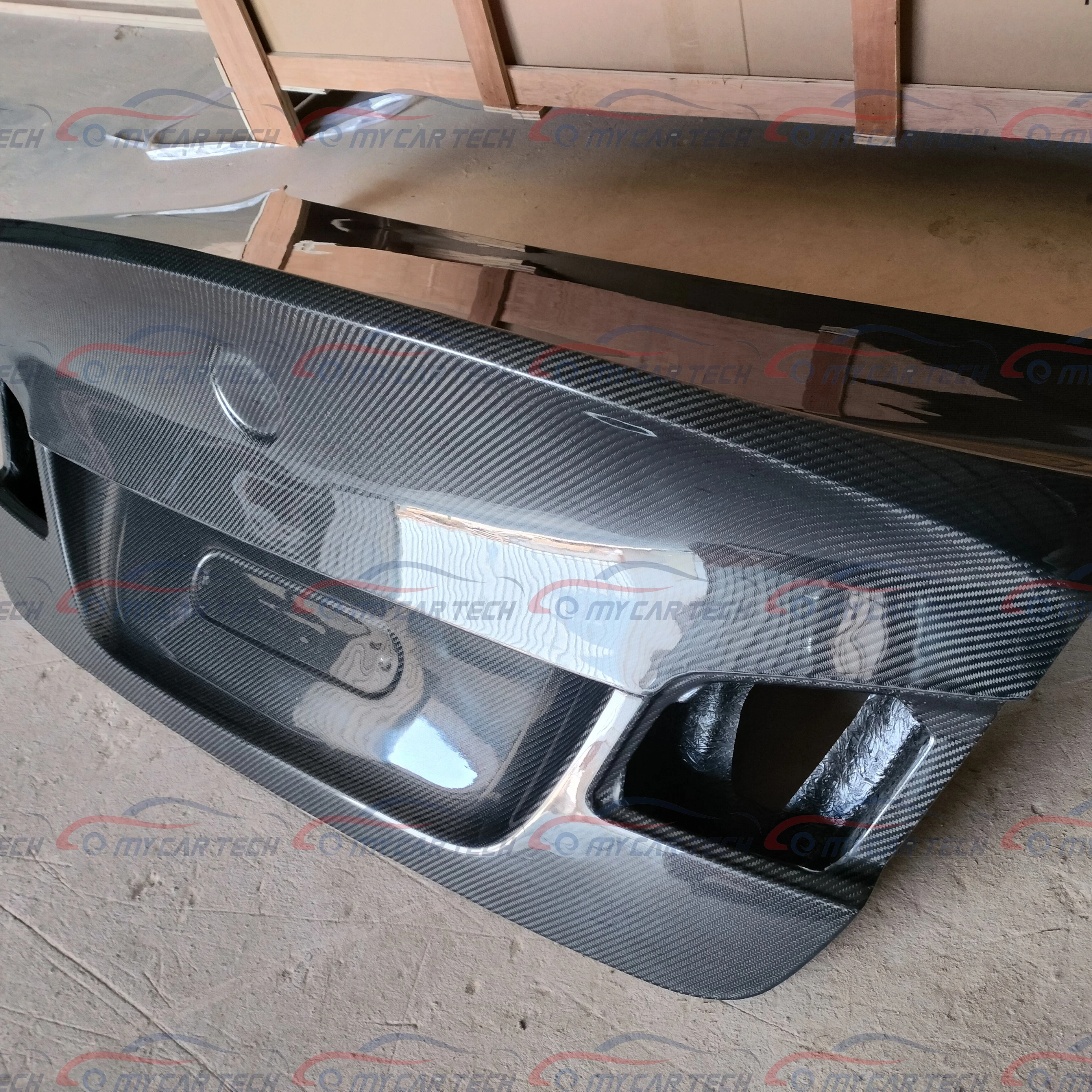 

Задний багажник из углеродного волокна для BMW 5 серии F10, крышка багажника 2010-2016 CSL F18