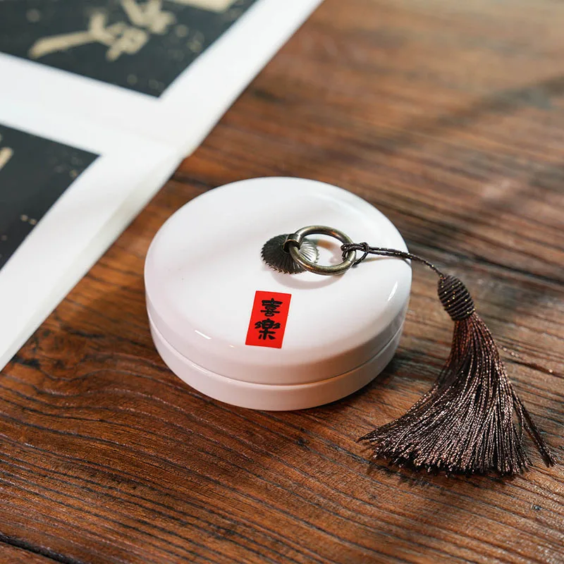 Chinese Ceramic Hot Pot Inkstone with Lid Non-Drying Ink Calligraphy Ink Stone Anti-Evaporation Moisture Retention
