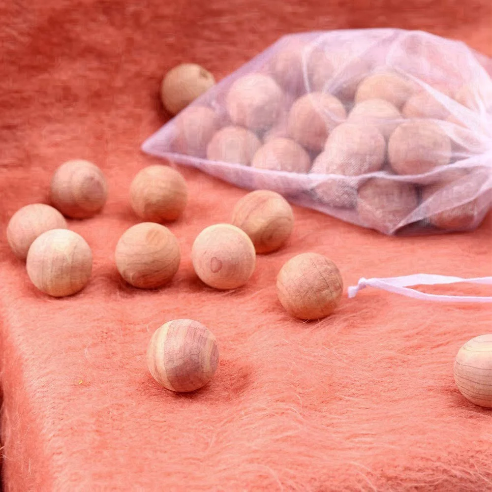 Ceder Ballen Voor Kasten En Laden Natuurlijke Ceder Ballen Voor Kleding Opslag 48 Stuks Met 2 Satijnen Zakken