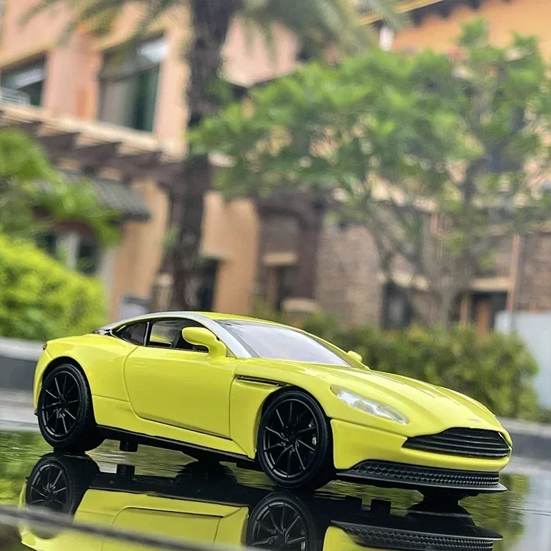 Carro diecasts 1:32 db11 amr liga esportes veículos de brinquedo metal modelo carro alta simulação coleção brinquedo presente