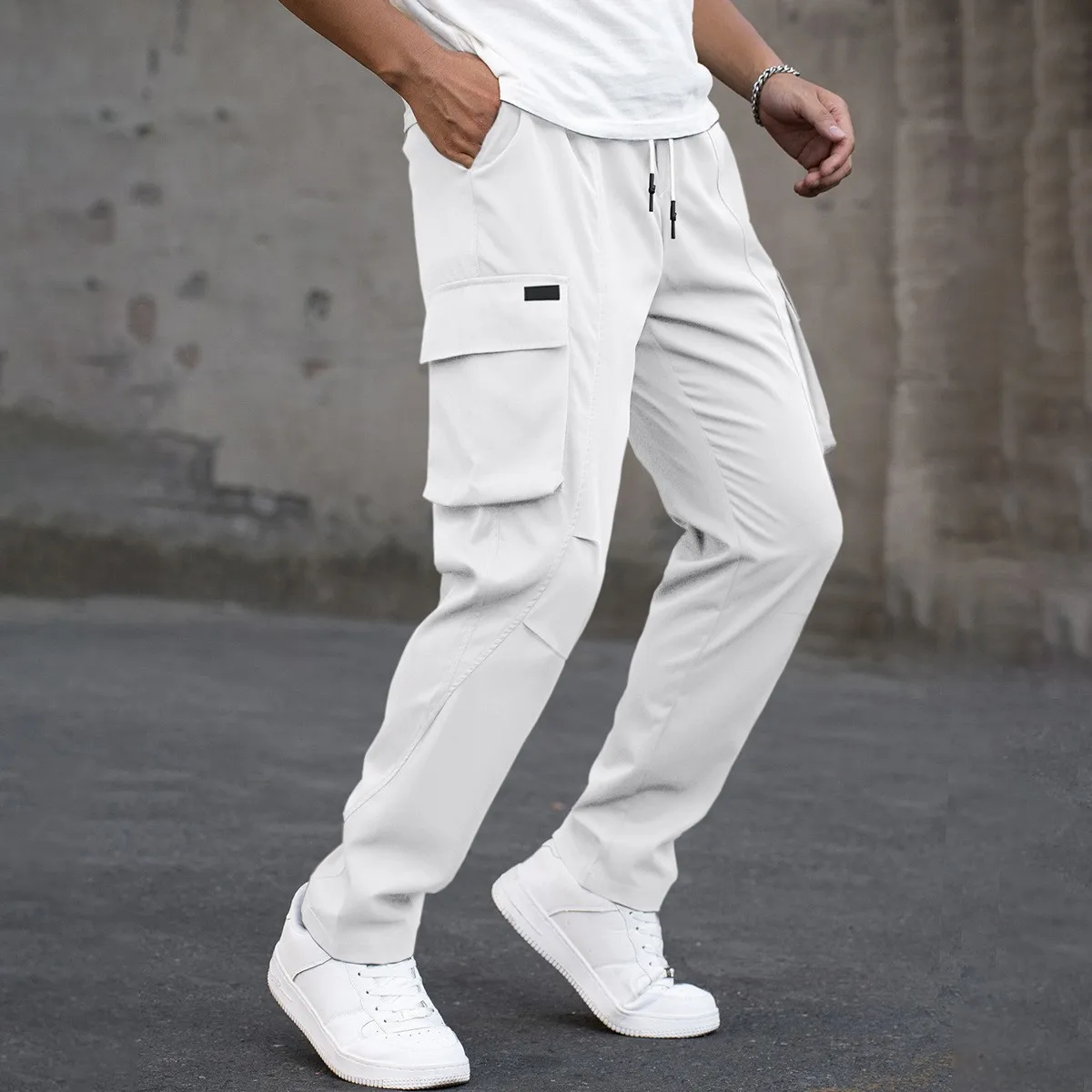 Men Solid Color Multi Pockets Straight Outdoor Sports Cargo Trousers New Fashion American Style Male Simple Basic Casual Pants