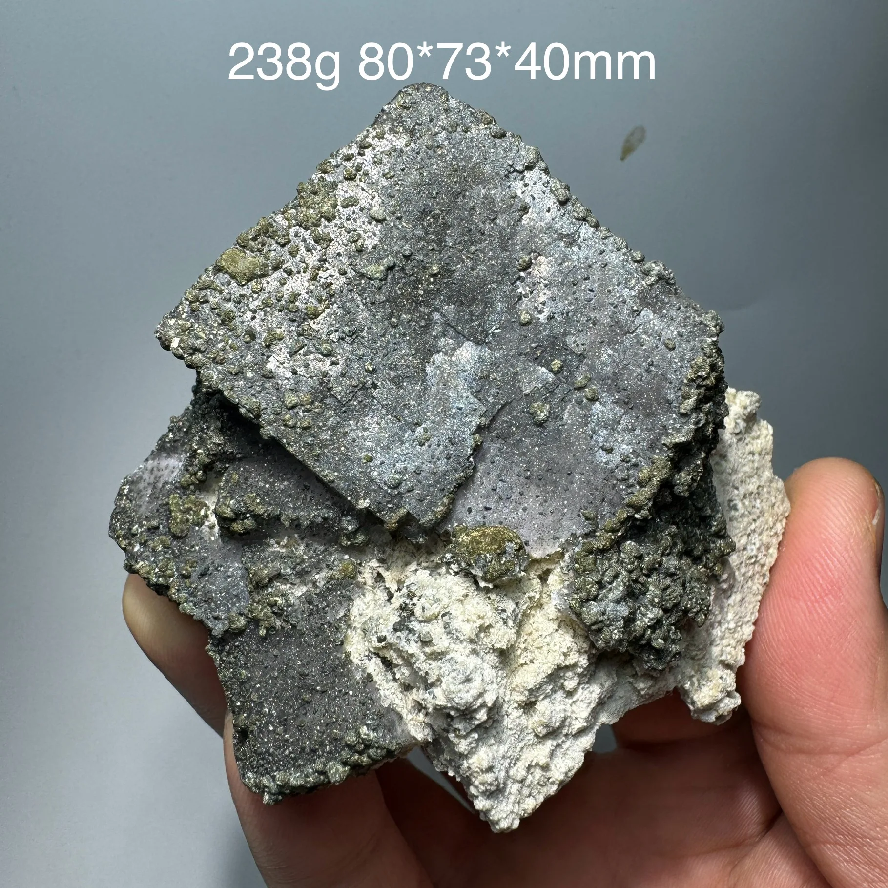 238g Natural Nigeria Large Particles Sunlight fluorite With Pyrite Symbiont Mineral Healing Quartz Crystals Stone Home Decor