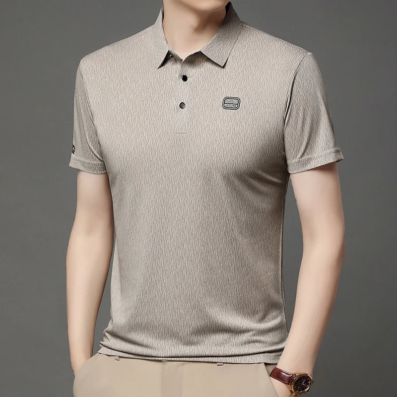 Herren Kurzarm-Poloshirts mit Vertikalen Streifen Lässige Leichte Atmungsaktive Oberteile mit Logo-Emblem für Männer – Detail 19
