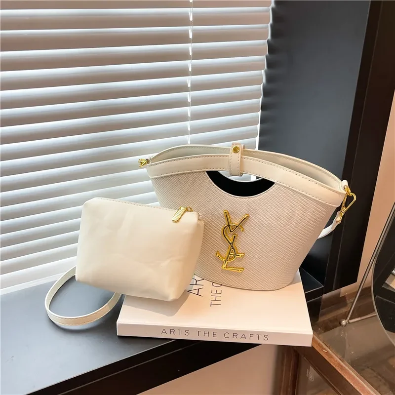 

2025 New Vegetable Basket Bucket Bag Simple Elegant Fan Tote Bag Handheld Shoulder Crossbody Foreign Trade Bag