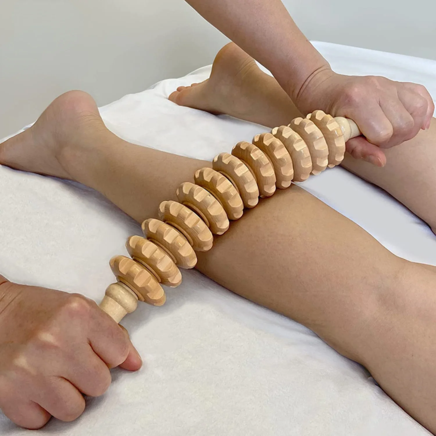 

Handheld Wooden Curved Massager with 12 Rollers for Trigger Point Massage - Manual Body Muscle Relief