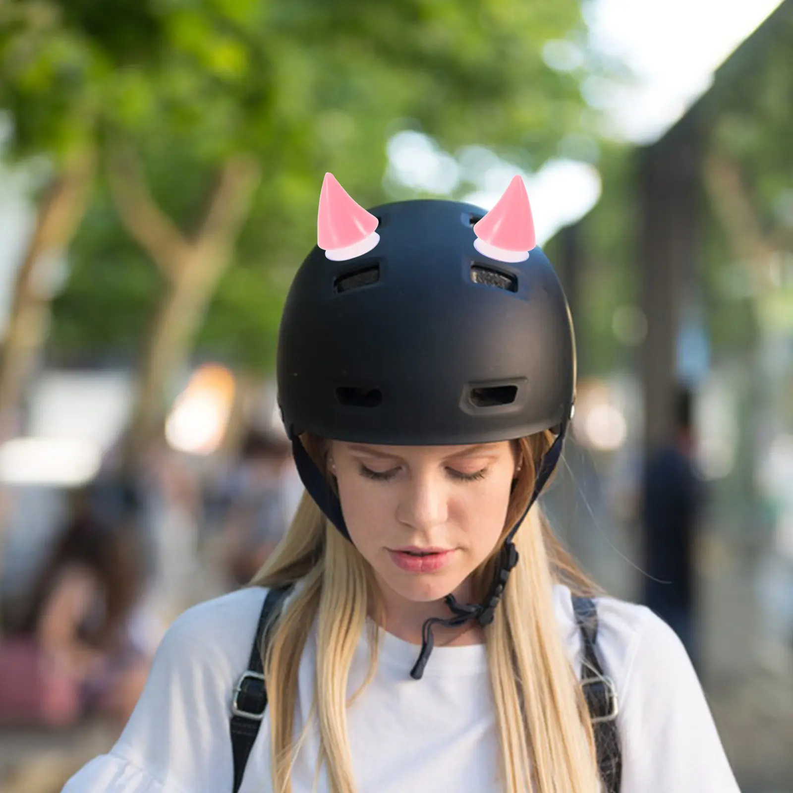 

1Pair Devil Horn Decoration for Motorcycle Electric Scooter - Reusable Suction Cup Horns Accessory