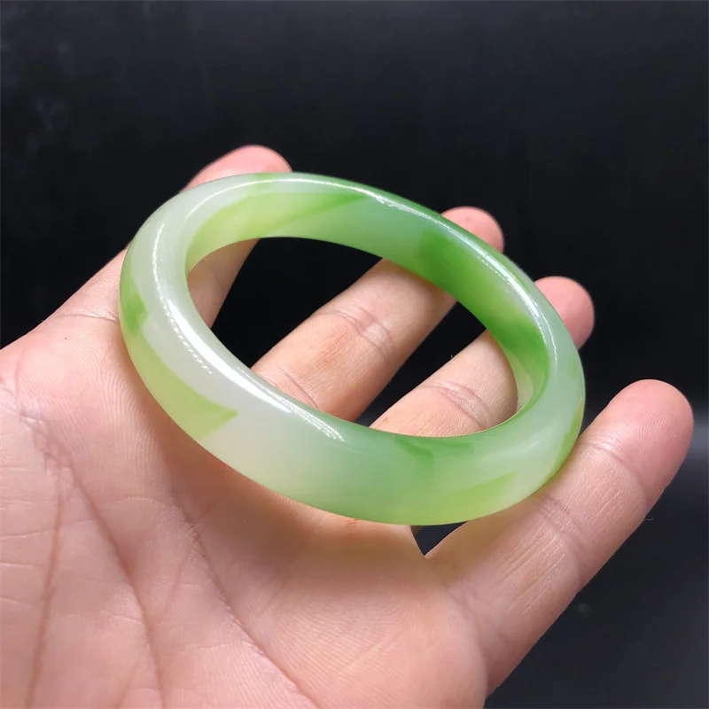 

Анти-нефритовый цветочный браслет Браслет из зеленого цветочного нефрита