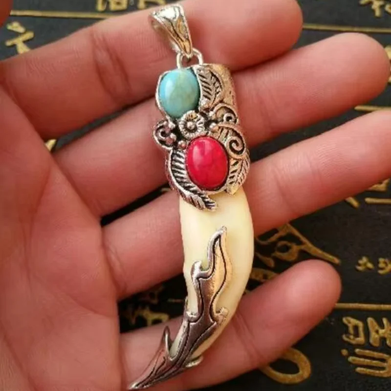 Tibet Silver Turquoise Amulet Braided Rope Wolf Tooth Gift Statues