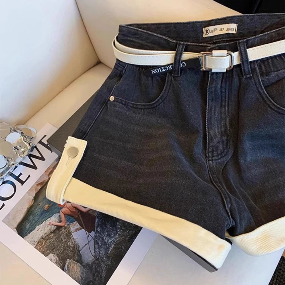 Black A-word crimped denim shorts women's summer 2025 Spice Girls hot pants loose and thin high-waisted pants