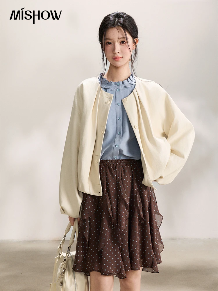 

Кожаная куртка MISHOW из искусственной кожи с имитацией протеинового волокна, укороченная, с воротником-рюшами, повседневная, свободного кроя, на пуговицах, весна 2026, модель MXF108W1019