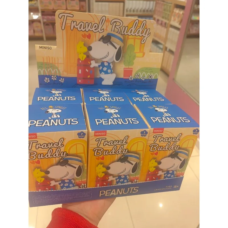 

Фигурка Снупи Travel Buddy Spke Woodstoclk слепая коробка детская игрушка