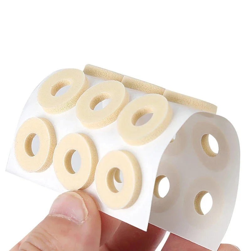 Corn Cushion Pads Adhesive Corn Protectors for Corn Reduce Shoe Pressure Remove