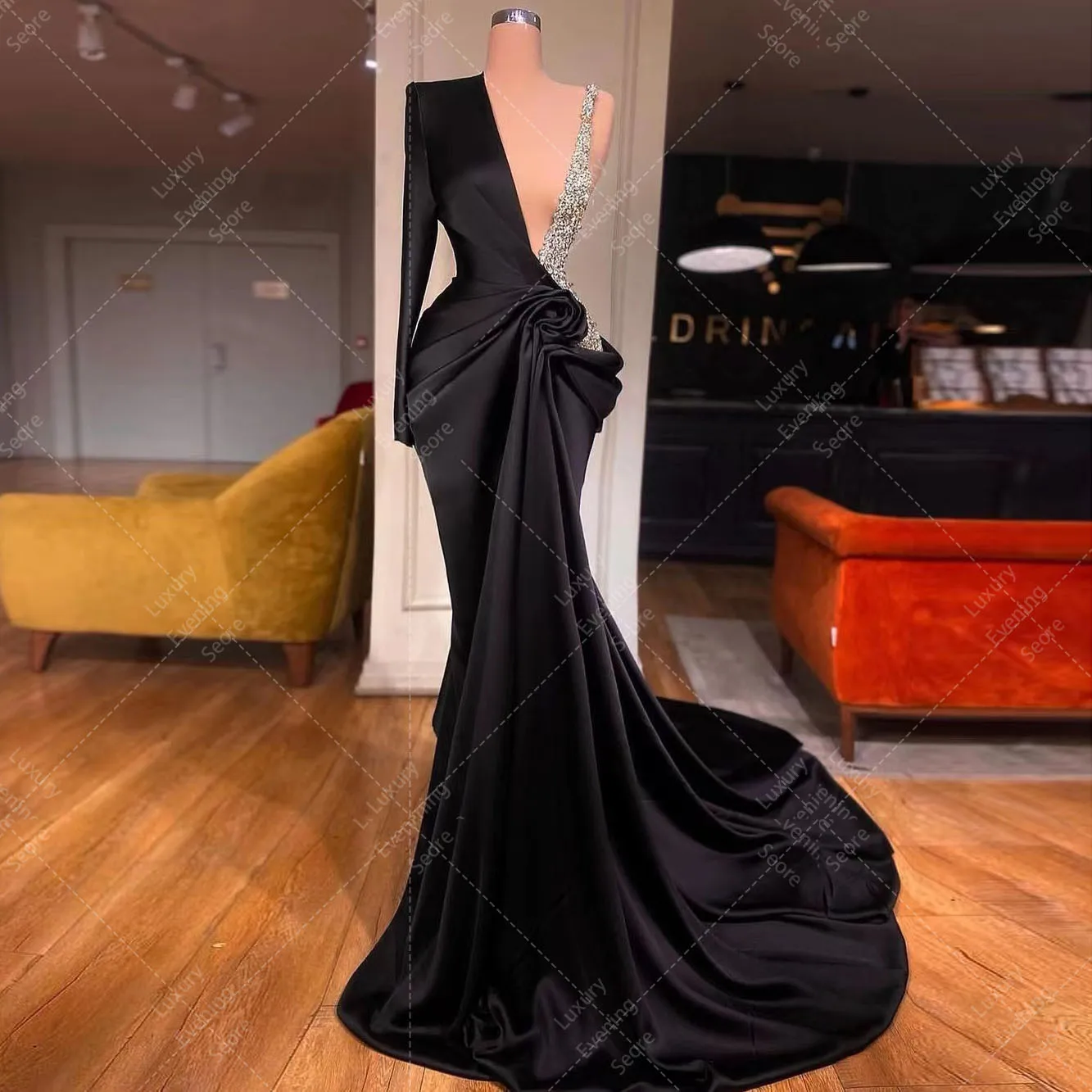 Luxury Black Mermaid Evening Dresses Woman\'s Beads Sexy V Neck One Shoulder Satin Prom Gowns Formal Customized فساتين السهرة