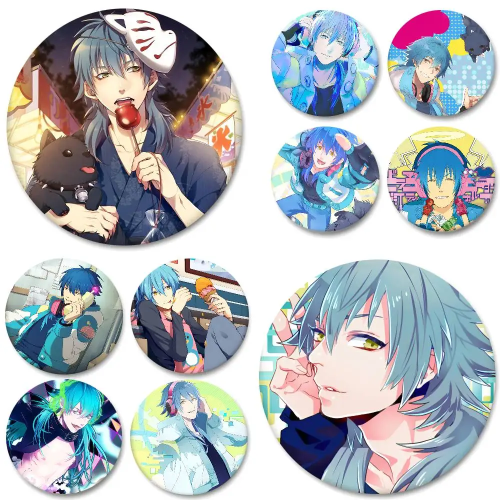 Spiel D-DRAMAtical Murder Seragaki Aoba Abzeichen Runde Abzeichen Weißblech Münze Brosche Kleidung Rucksack Zubehör Anstecknadel