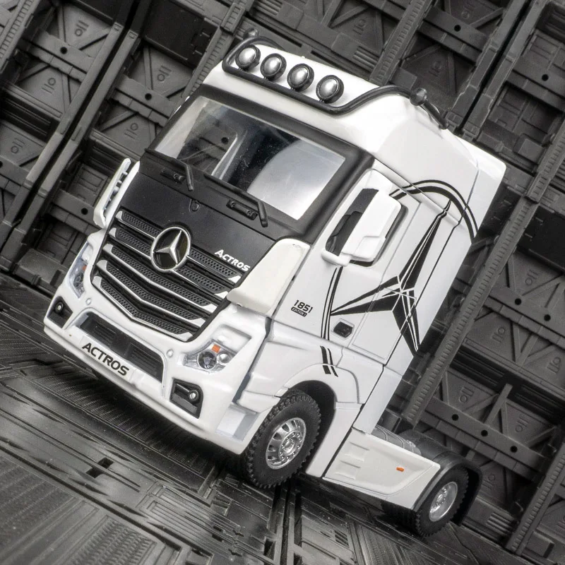 1:24 Mercedes-Benz ACIROS truck High Simulation Diecast Metal Alloy Model car Sound Pull Back Collection Kids Toy Gifts