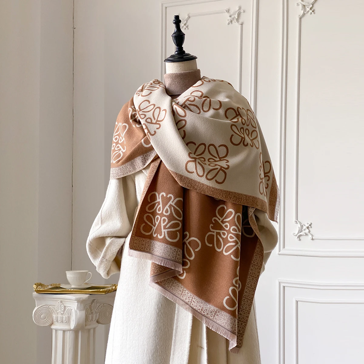 ผ้าพันคอแคชเมียร์สำหรับผู้หญิงแบรนด์หรู ปี 2025 สำหรับฤดูหนาว ให้ความอบอุ่น - ผ้าคลุมไหล่แบบพัชมีนา ผ้าคลุมศีรษะ ผ้าคลุมสำหรับเดินทาง ผ้าพันคอ ผ้าห่มหนานุ่ม