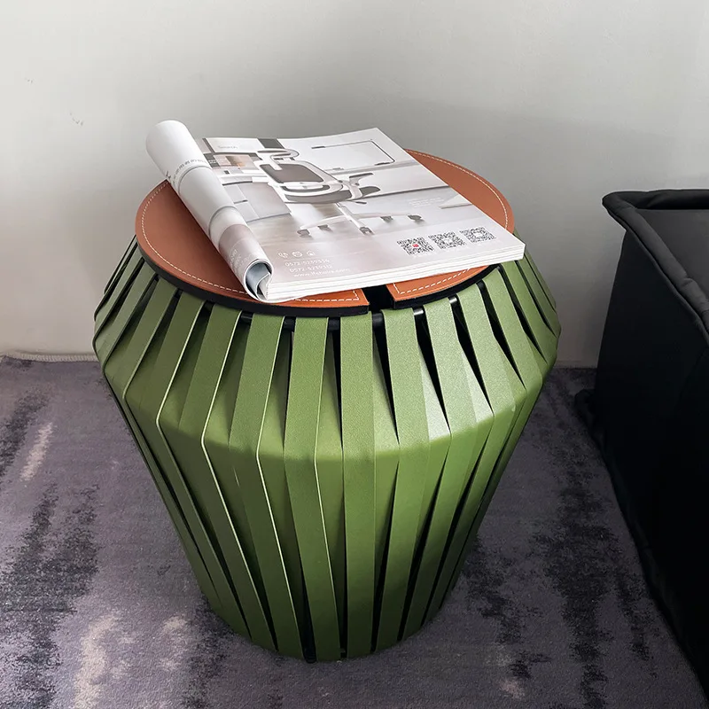 Saddle leather dressing stool Italian minimalist storage edge few creative sitting pier small pier simple low stool