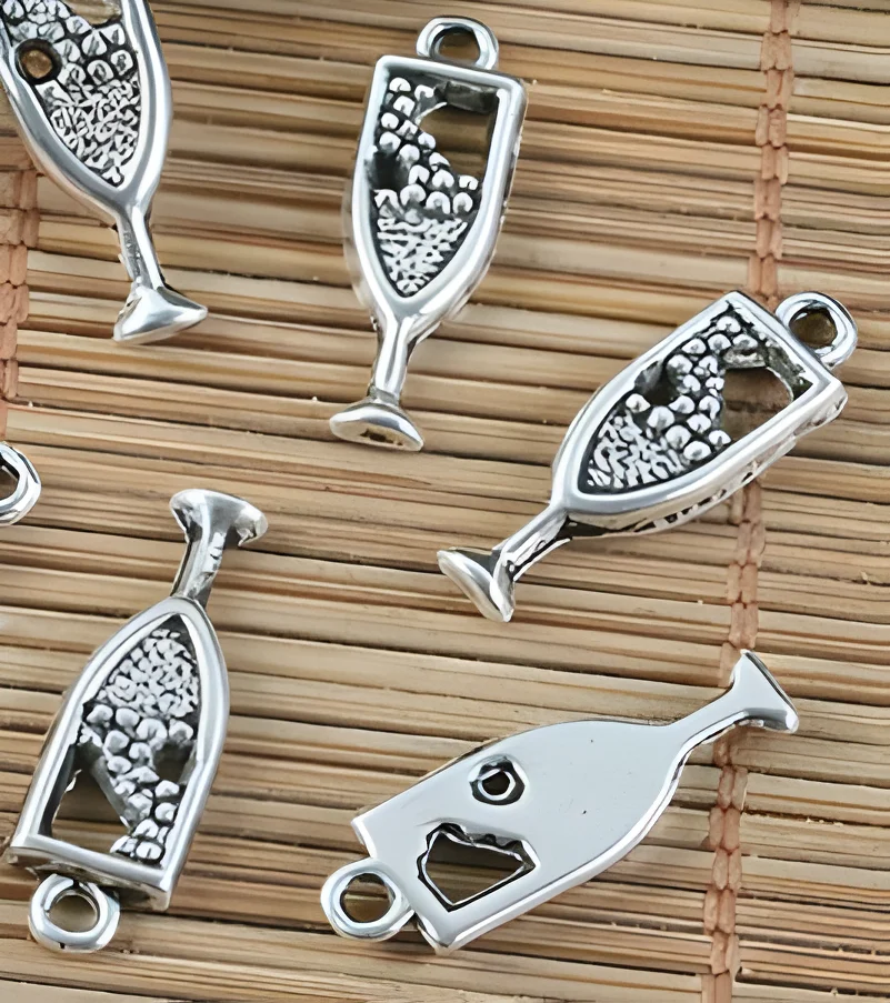 

20pcs 20*6mm Alloy metal wineglass design pendants for jewelry handmade HW2558Z