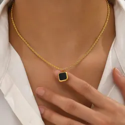 Stylish Onyx Black Crystal Square Pendant Necklace Women's Elegant Gold Plated Stainless Steel Charm Jewelry