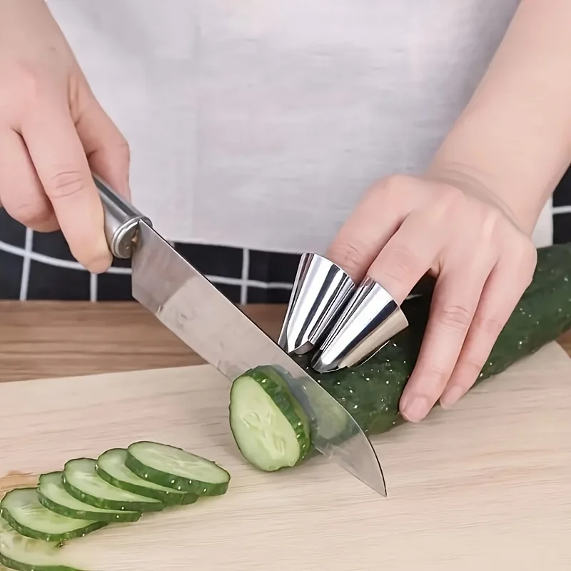 قطعة واحدة، مجموعة مستلزمات وأدوات الزراعة: درع التقشير، جهاز التقاط الأصابع، قطاعة الخضراوات، واقي اليد، حديقة مقشر الأظافر الحديدي #2