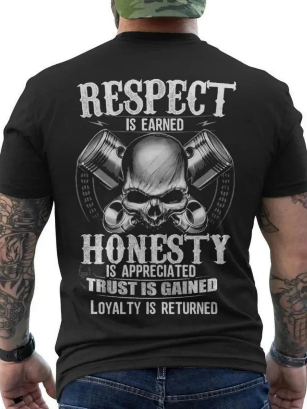 Street Style T-Shirt for Men Dignity Is Earned Skull Piston Pattern Back Print Fit Short Sleeve Top Outdoor Sports Casual Wear