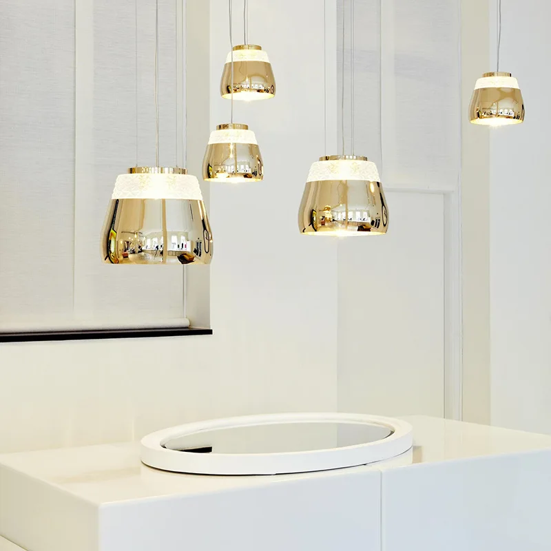 مصباح بار مطعم بسيط وحديث، ثريا صغيرة مبتكرة لعيد الحب وغرفة نوم فيلا زجاجية بجانب السرير