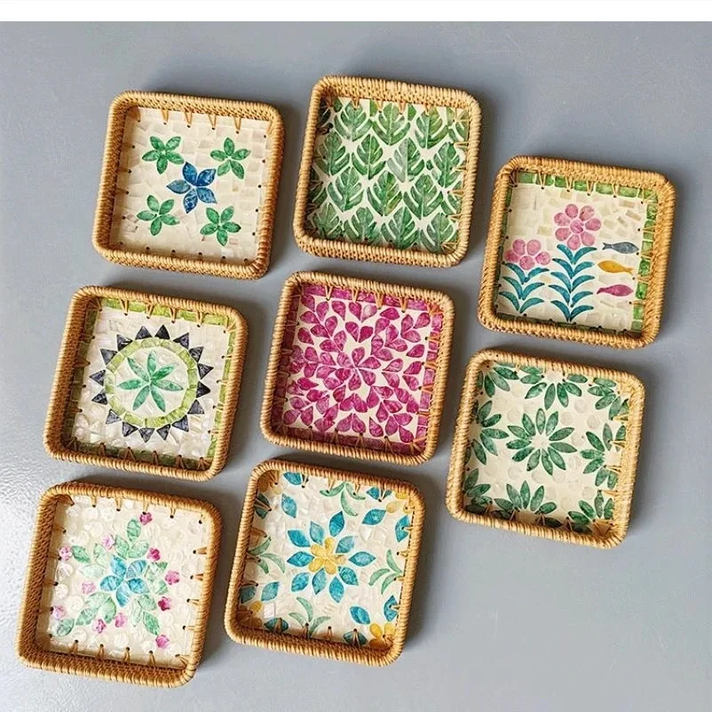 Hand Woven Splicing Shell Rattan Basket Rattan Weaving Colorful Rattan Shell Tray Decorative Household Dried Fruit Pla