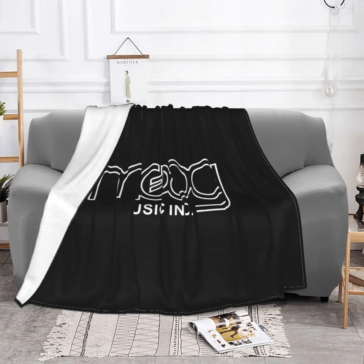 Moog Synthesizer Mogue Musical Instrument Logo Blanket Casual Thicken Comfortable Bedding Supply Sofa Decorative