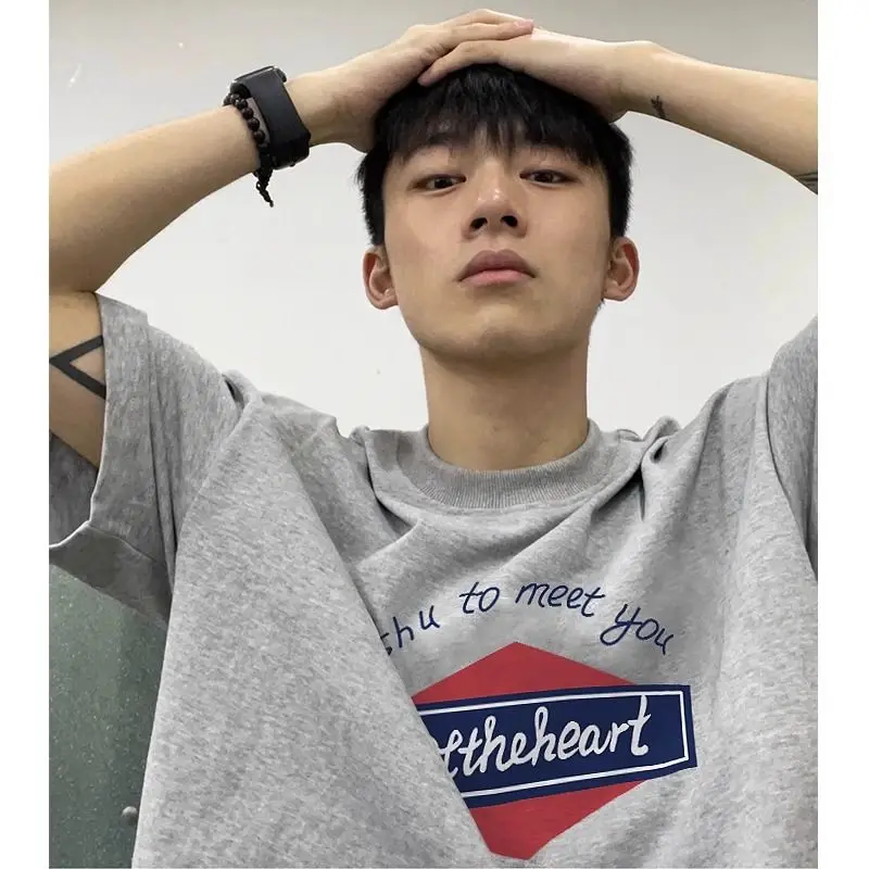 

Hip hop American retro summer niche design heavy casual cotton short-sleeved T-shirt boys 2024 trendy brand tops men clothing