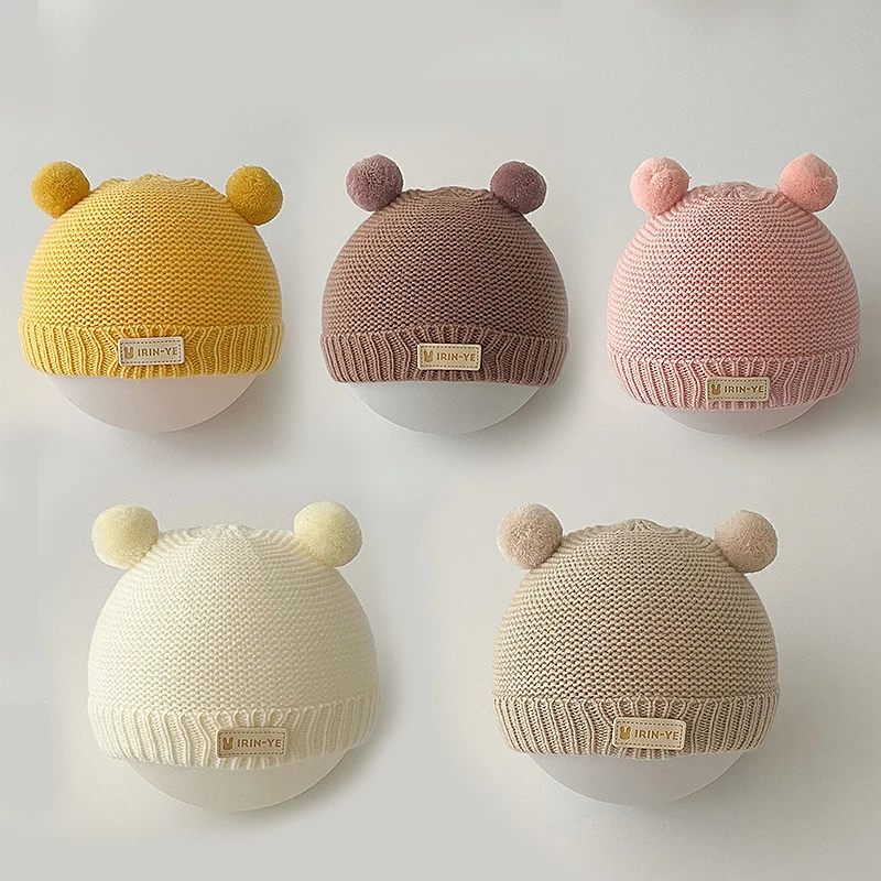 

Однотонные детские шапочки с милым помпоном, вязаный крючком чепчик для малышей, осенне-зимняя теплая шапка для мальчиков и девочек, детская мягкая шерстяная вязаная шапка