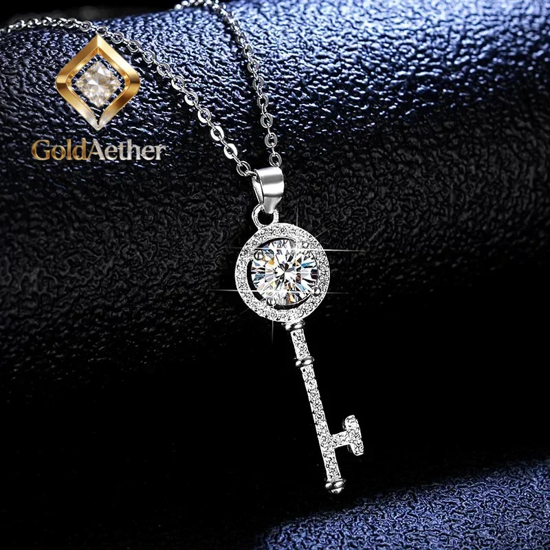 

GoldAether High - Quality Pt950 Platinum 1ct Moissanite Diamond Key Necklace for Women, Fashion Jewelry as Wedding Present