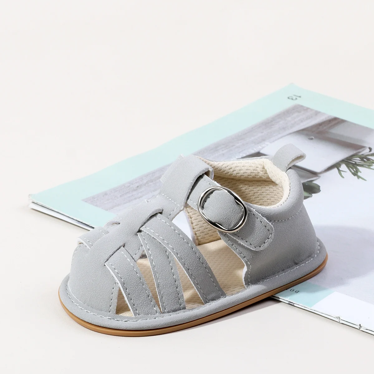 Summer Newborn Sandals Cross Strap Hook&Loop Toddler First Walkers Breathable Rubber Sole Infant Casual Shoes Boys Girls