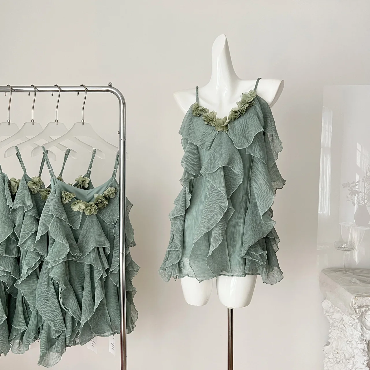 

Summer Women Mori Girl Chiffon Cami Dress Mini Coquette French Retro Frock Design Evening Gyaru One-Piece Party 2000s Aesthetic