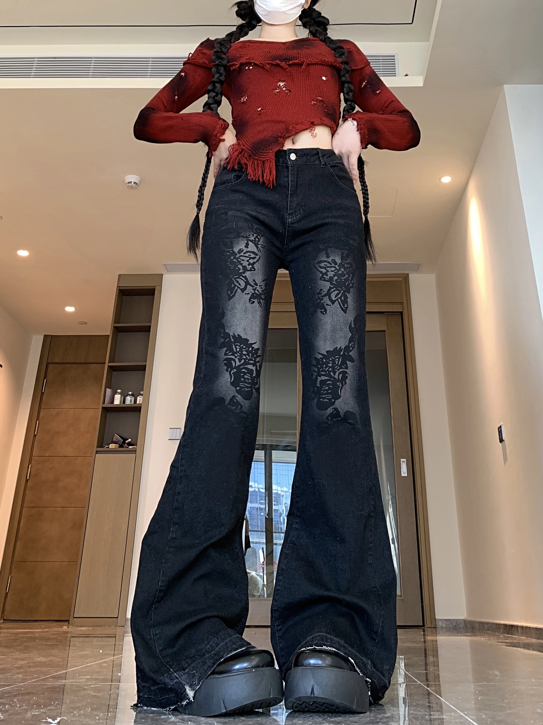 Jeans queimados finos de cintura baixa lavados com estampa de plantas europeias e americanas na moda